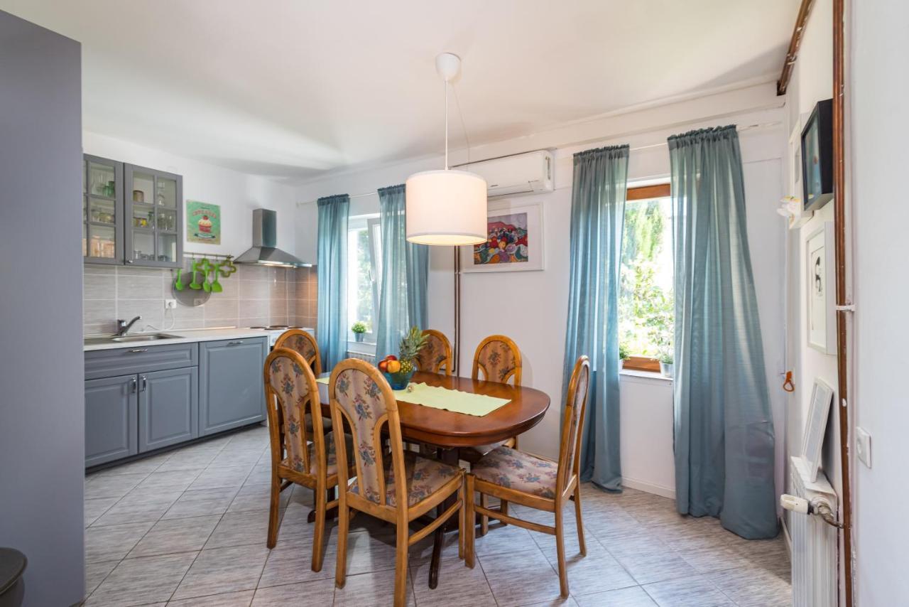 Vacation House Anna Karlobag Luaran gambar